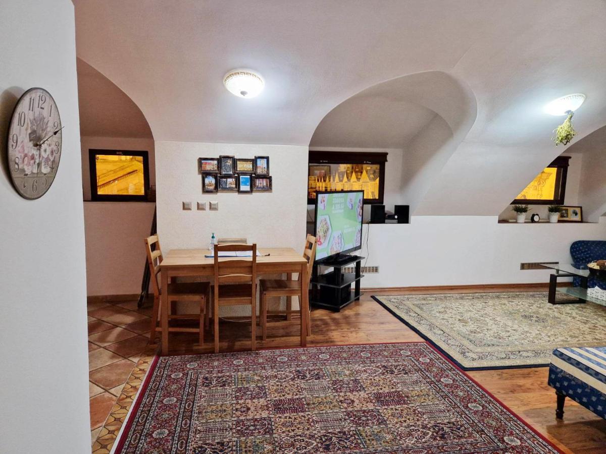 פראג Studio Karluv Most מראה חיצוני תמונה