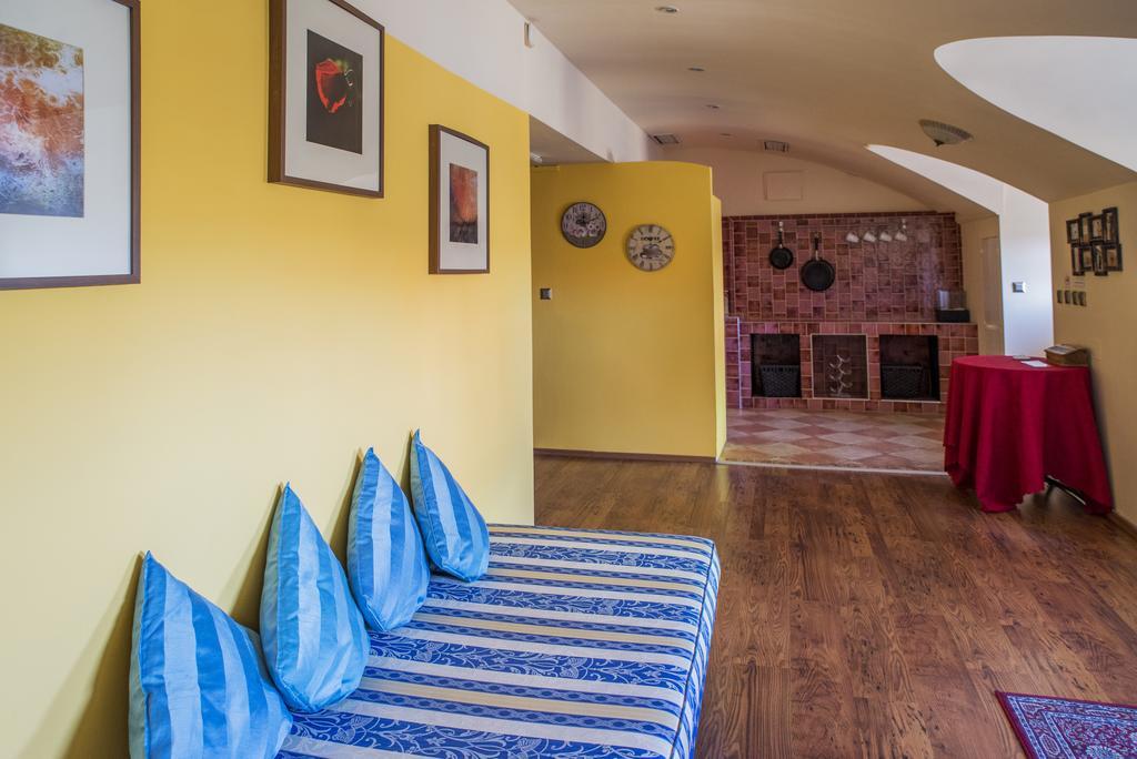פראג Studio Karluv Most חדר תמונה